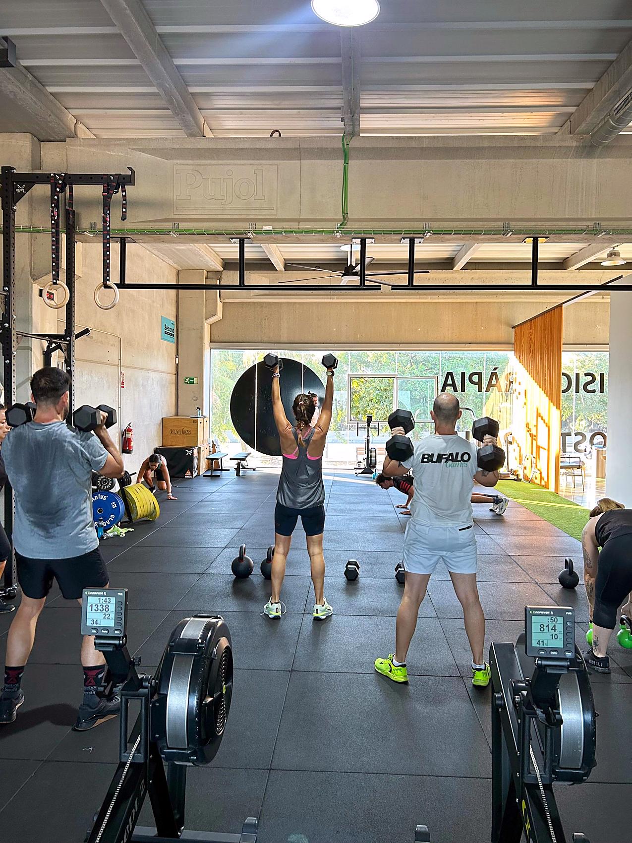 Clase de entrenamiento funcional en grupo reducido en Agonas, Cabrera de Mar